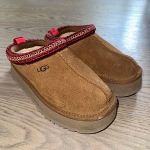 UGG women’s tazz slippers